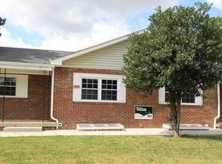 1401 John Exum Pkwy APT 4, Johnson City, TN 37604