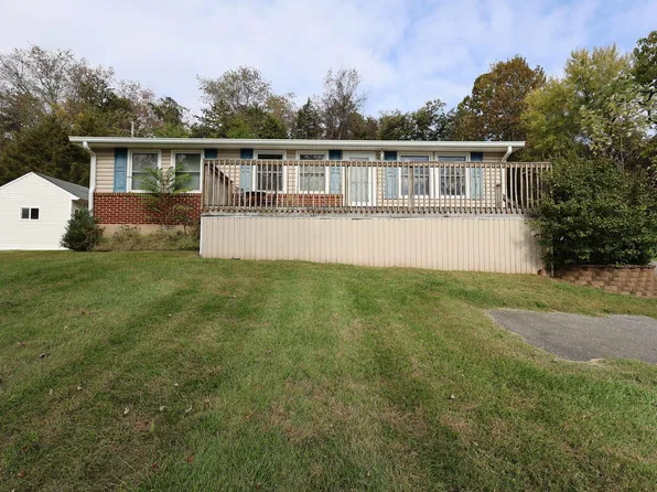 7673 Lee Hwy, Troutville, VA 24175