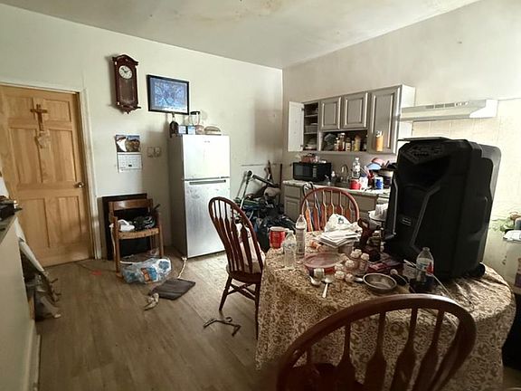 5th image of 2814 N 3rd St