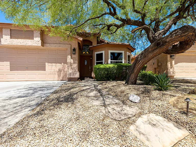 4704 E Weaver Rd — Photo 87