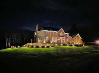 15 Quarterhorse Dr, Ellington, CT 06029