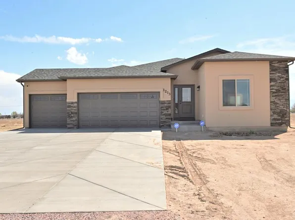 1213 E Tidy Dr, Pueblo West, CO 81007