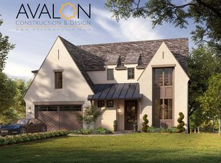 214 Tower Rd, Barrington, IL 60010