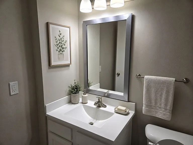 Breckinridge Pointe Apartments — Photo 4