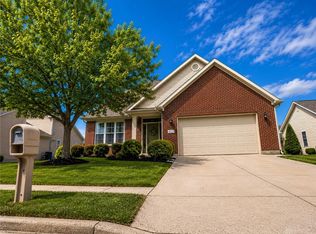 653 Willow Point Ct, Troy, OH 45373