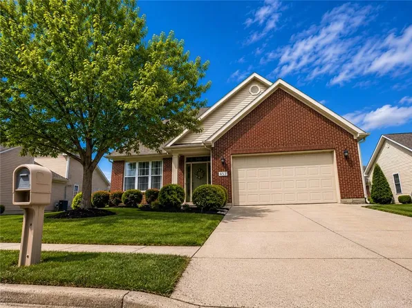 653 Willow Point Ct, Troy, OH 45373