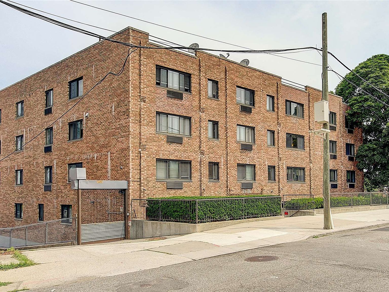 7939 Calamus Avenue UNIT 3D, Elmhurst, NY 11373 Zillow