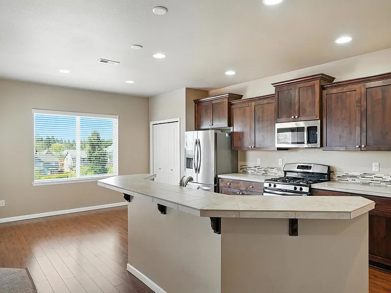15710 NE 22nd Ave — Photo 6