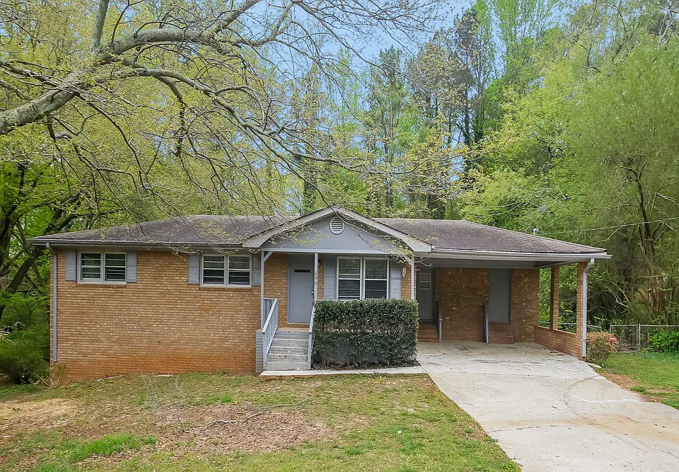 250 Spanish Trails Way