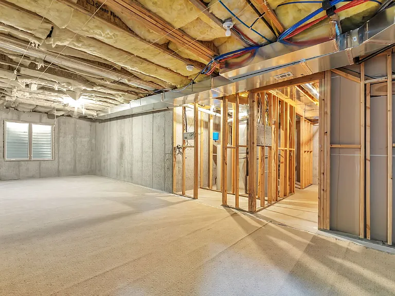 4497 Spring Meadow Dr — Photo 27