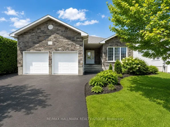 81 Giroux St, The Nation, ON K0A 2M0