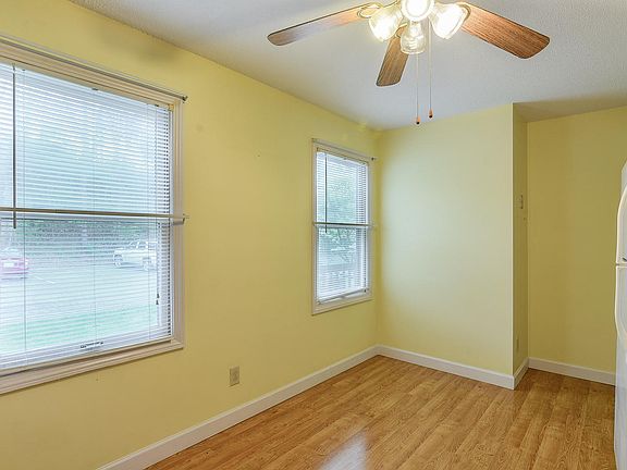 4th image of 2012 Heritage Pl
