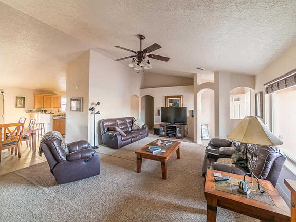 4th image of 4539 Barcelona Cir