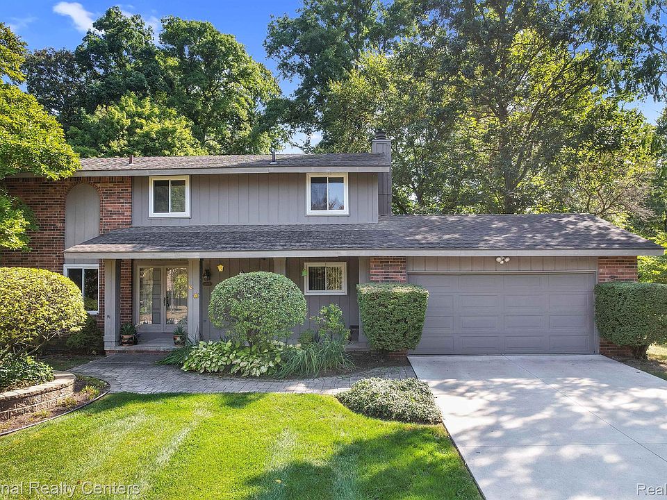1st image of 28814 Creek Bend Dr