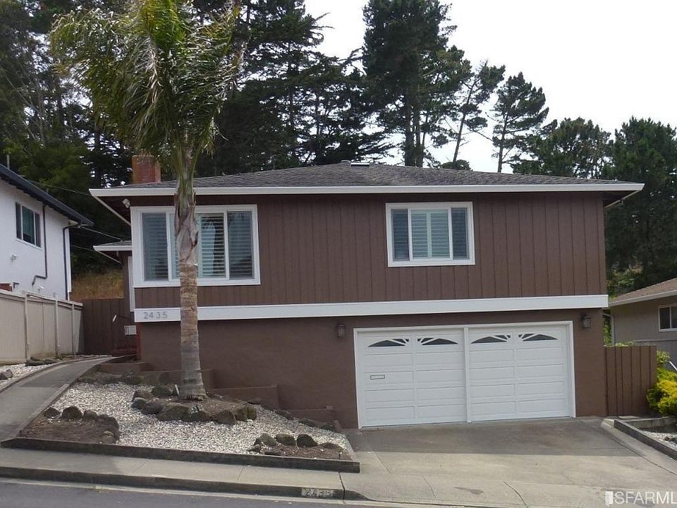 1st image of 2435 Oakmont Dr
