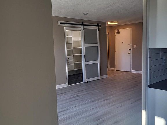 5th image of 1200 S Arlington Ridge Rd APT 710