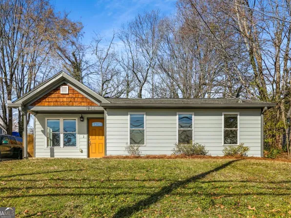 1964 Hollywood Rd NW, Atlanta, GA 30318