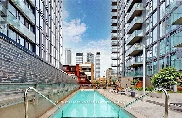 50 Wellesley St E #706 — Photo 4