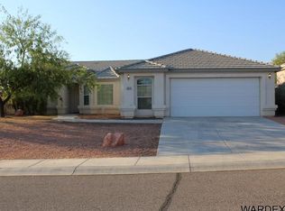 2913 La Paloma Dr, Bullhead City, AZ 86429