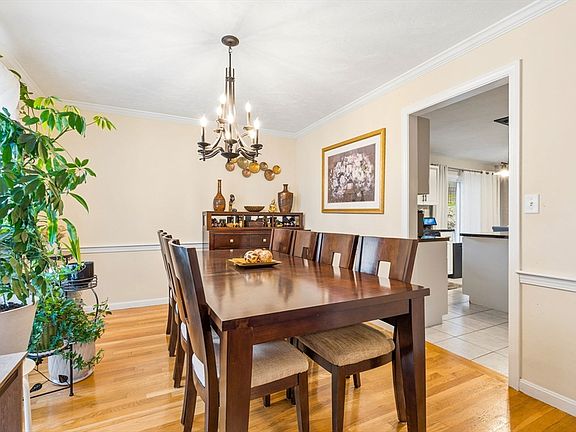 5th image of 45 Braeburn Rd