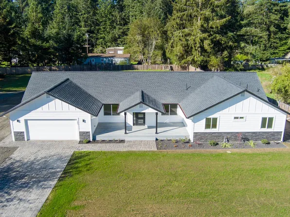 145 Kingston Rd, McKinleyville, CA 95519