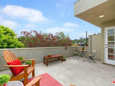 2811 Herkimer St, Los Angeles, CA, 90039