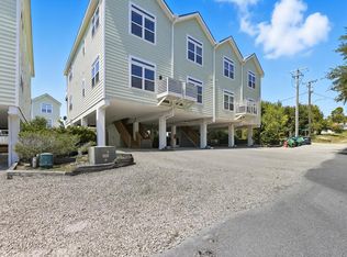 703 SE 3rd St #A, Carrabelle, FL 32322