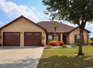 145 Deer Run Trce, Three Rivers, TX 78071