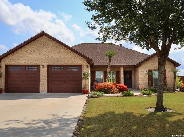 145 Deer Run Trace, Three Rivers, TX 78071