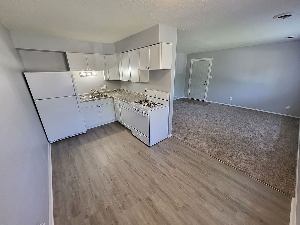 1st image of 3331 W 29th St APT 3