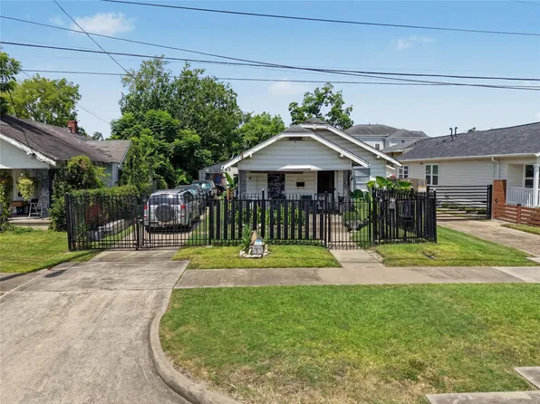 1815 Studewood St, Houston, TX 77008