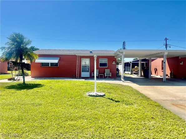 1112 Broad St N, Lehigh Acres, FL 33936