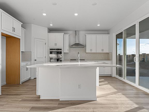 3rd image of 3381 N Buchanan Way