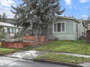 310 W 14th St, The Dalles, OR