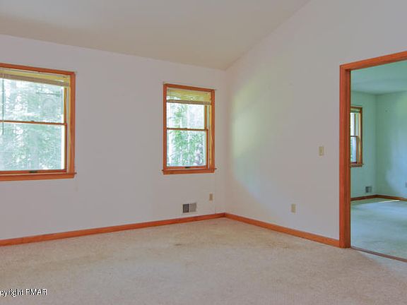 5th image of 109 Karen Glen Way