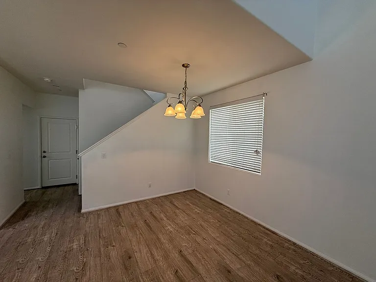 1945 Celebration Ave — Photo 5