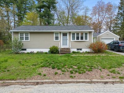 8 Wedgewood Road, Dover, NH, 03820