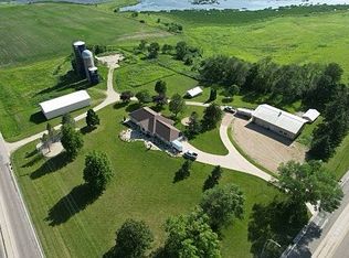 2068 Millersburg Blvd W, Dundas, MN 55019