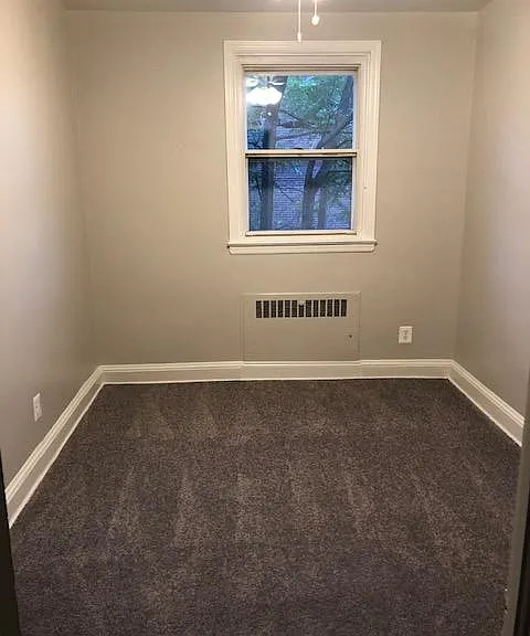 Small bedroom on top floor - rented
