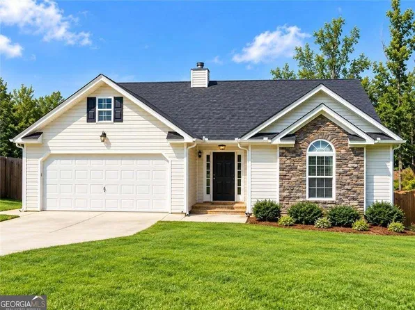 4915 Roxton Ln, Douglasville, GA 30135