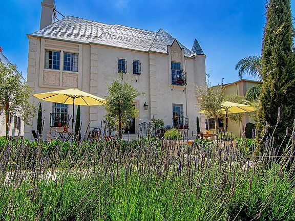Building has been tastefully restored to its original 1930s French Normandy style. A taste of Provence in the heart of LA