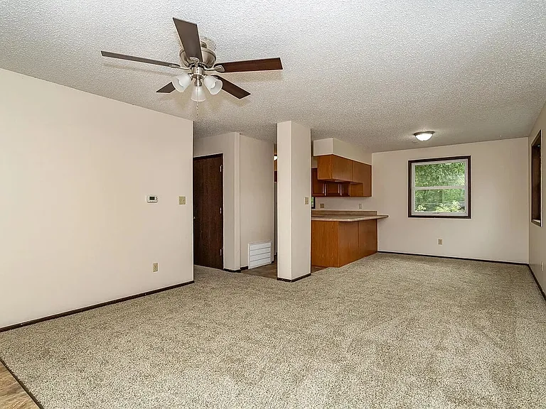1009 North Dakota Ave — Photo 8