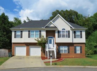 2018 Wesley Ct, Dalton, GA 30721