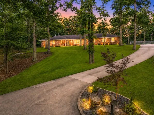 3214 Lakewood Dr, Cape Girardeau, MO 63701