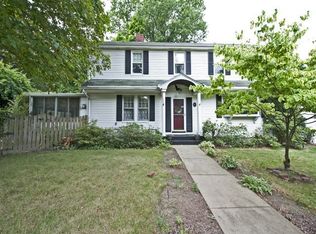 718 Walnut St, Crescent, PA 15046