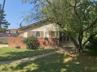 5404 Kenyon Dr, Parma, OH