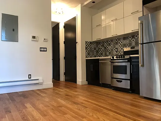 Rented by Brooklyn Group | media 22
