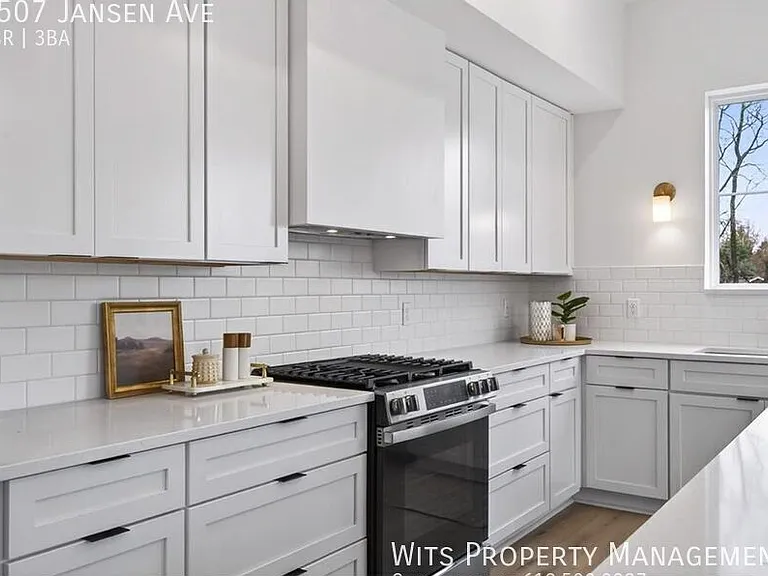 2507 Jansen Ave — Photo 25