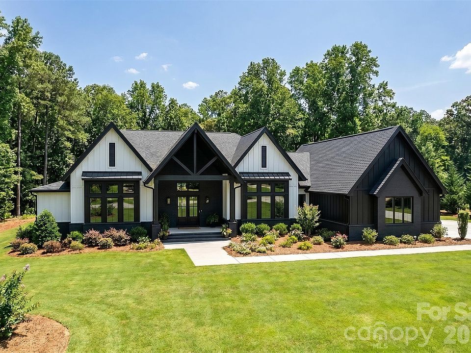 1st image of 2199 Holbrook Rd