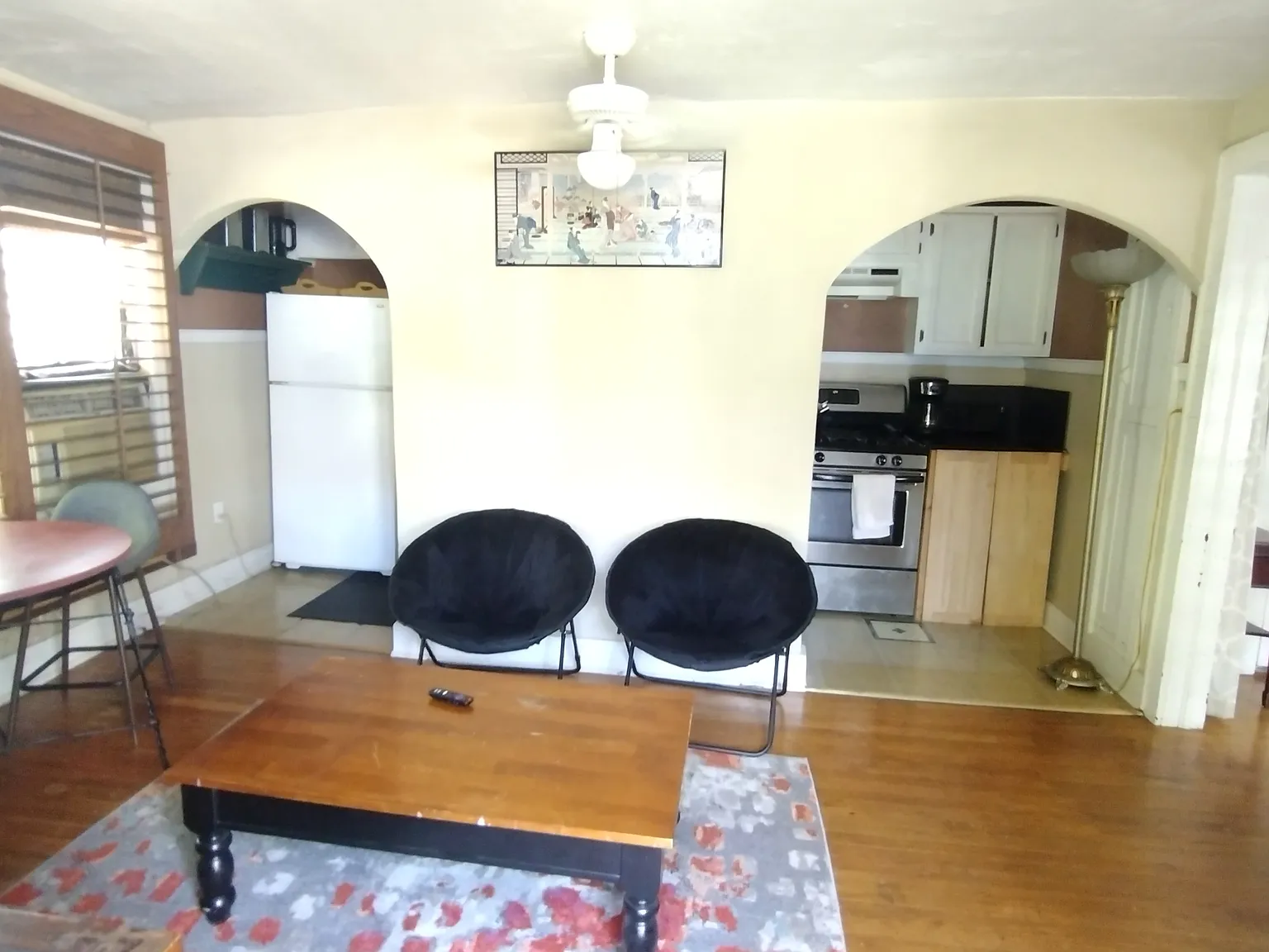 718 NW 32nd St — Photo 3